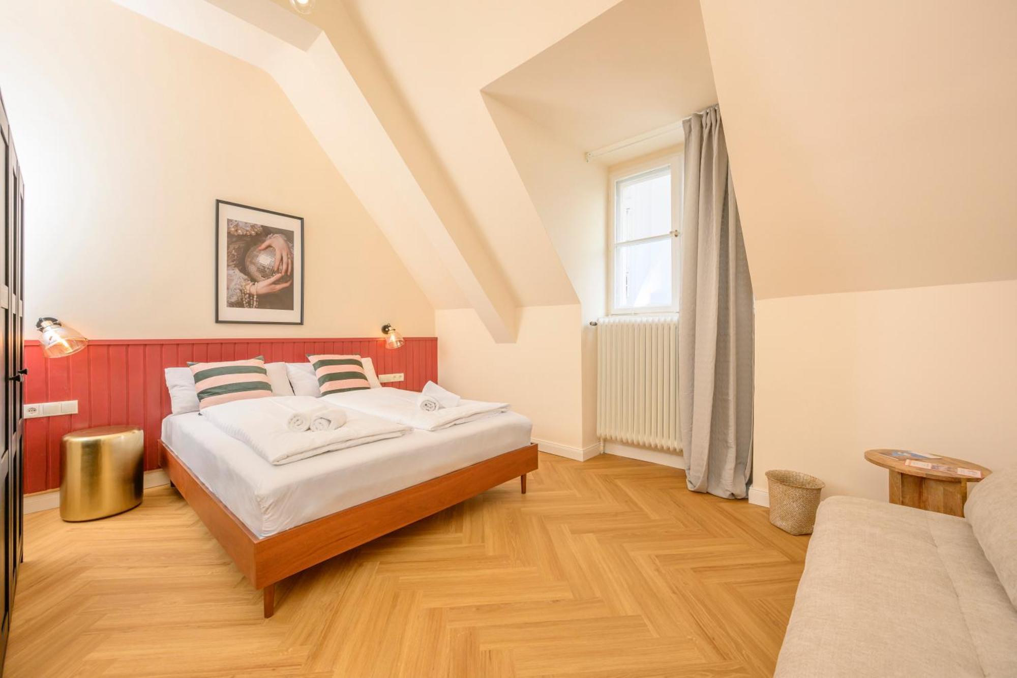 Palais Palffy Suits Вена Экстерьер фото